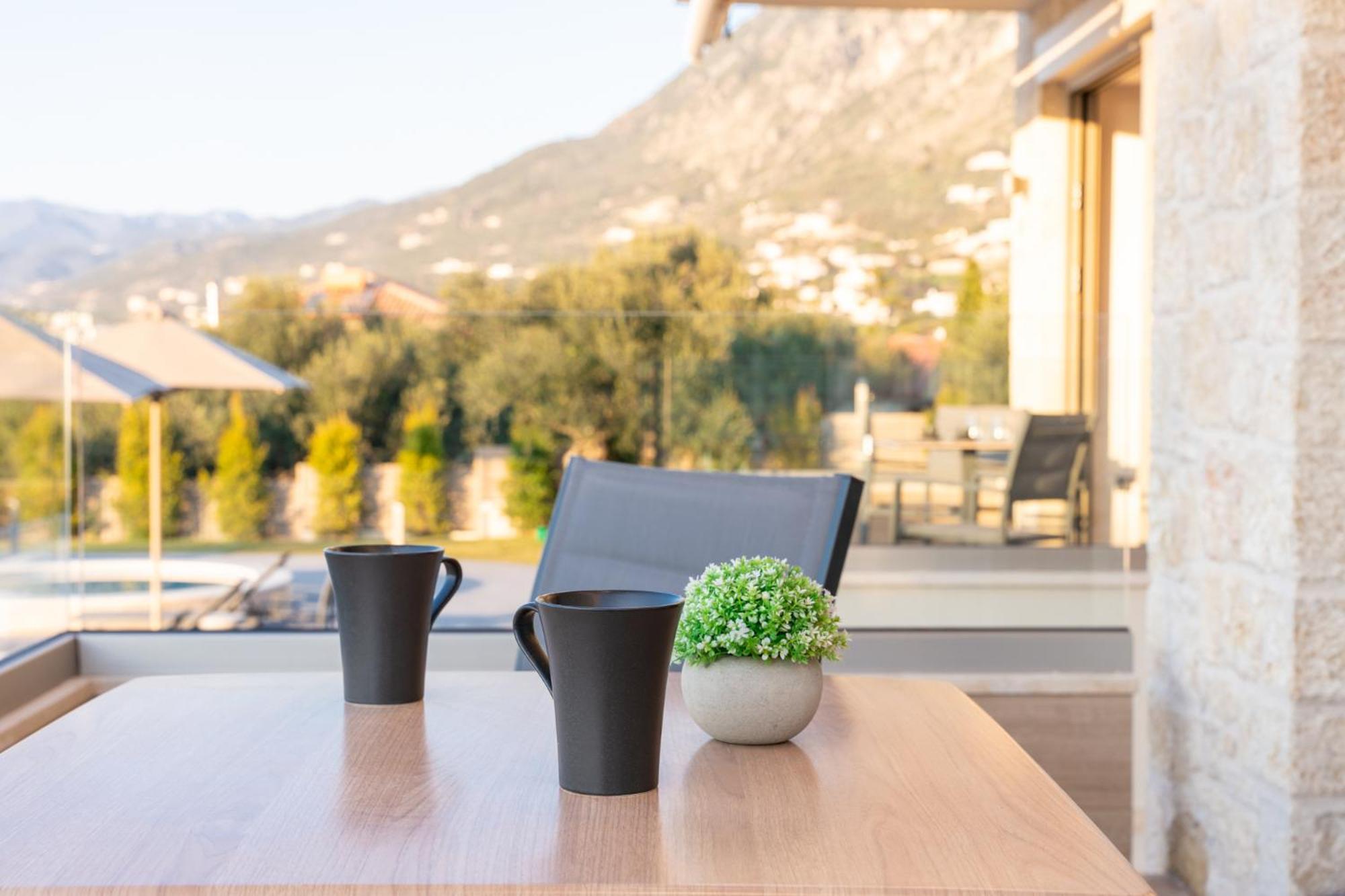 Esthisea Suites Kalamata Exterior foto